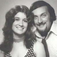 Christina Maslach et Philip Zimbardo en 1971, portrait du couple qui allait se marier l'année suivante